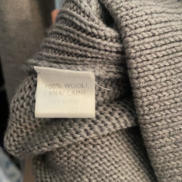 BCBG Wool Sweater asymmetrical zip small - Picture 8 of 9